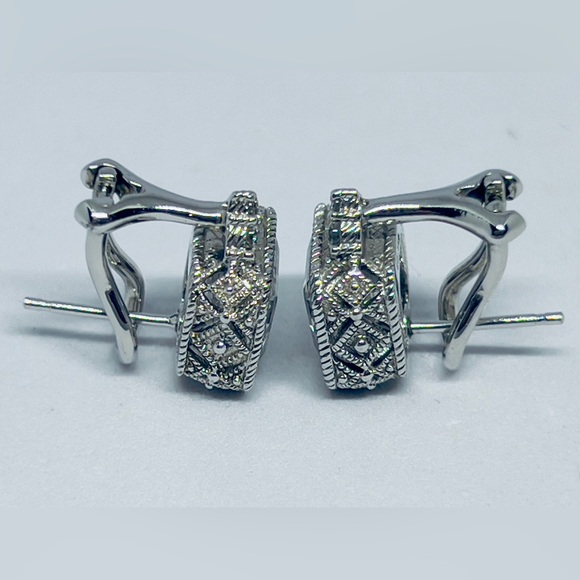 Judith Ripka 925 Sterling Silver Asscher Cut CZ Lever Back Pierced Earrings - Picture 4 of 15